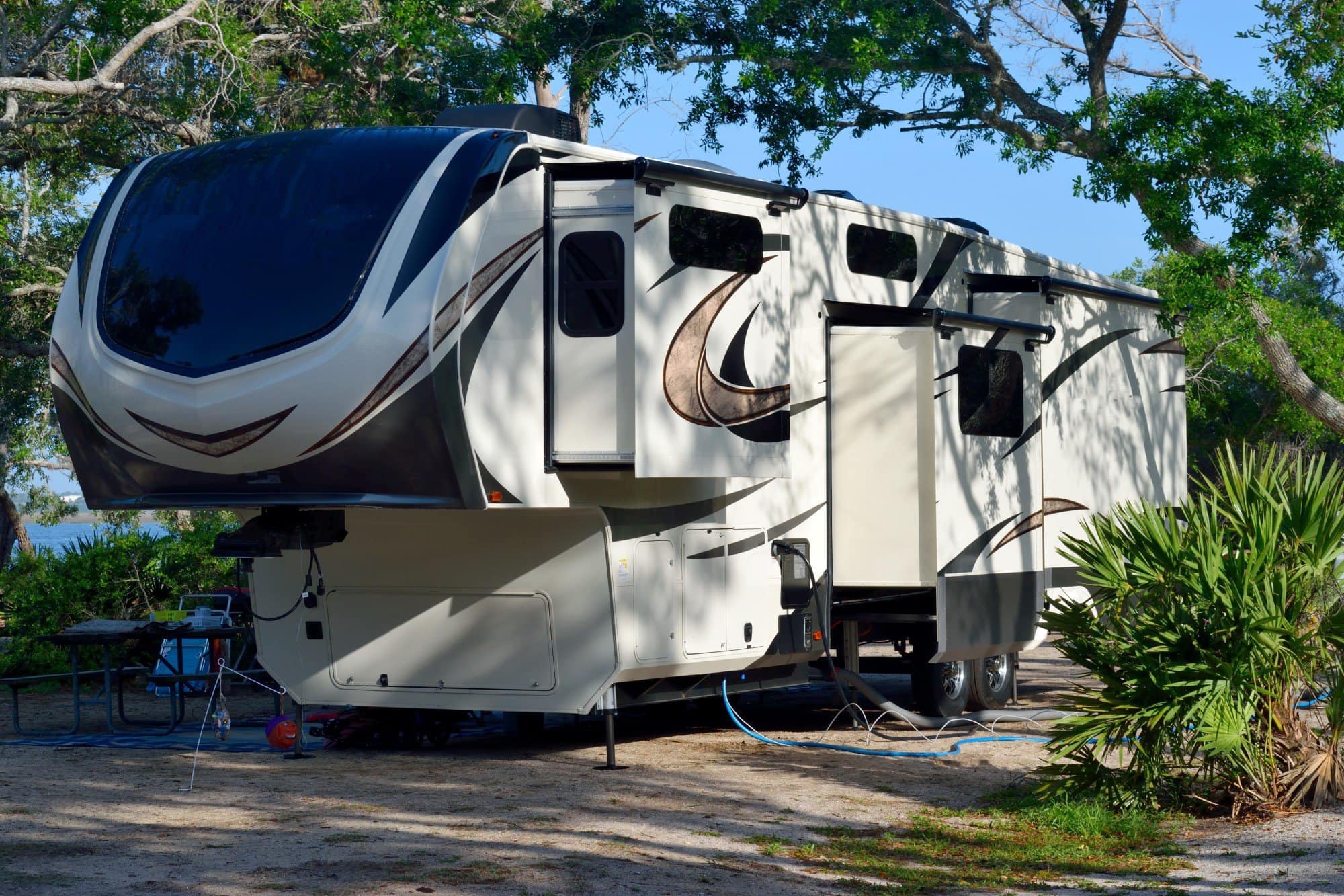 Mobile Detailing for Your RV